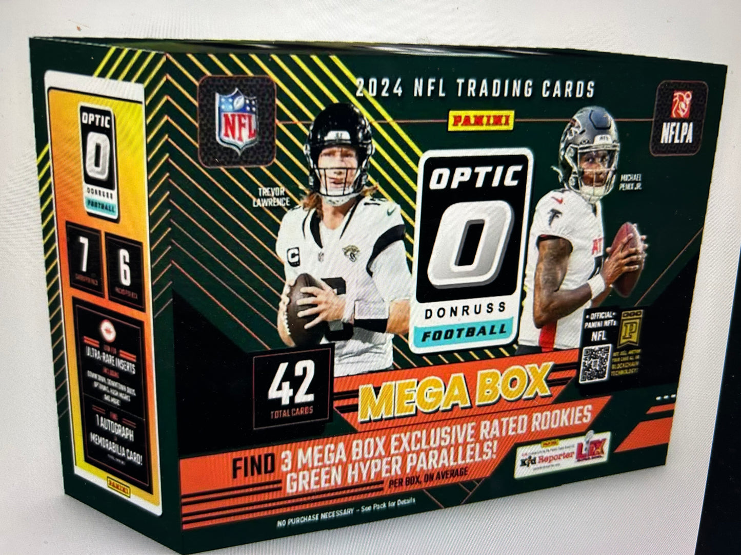 2024 Panini Donruss Optic Football Mega Box (Blue Hyper Parallels!)