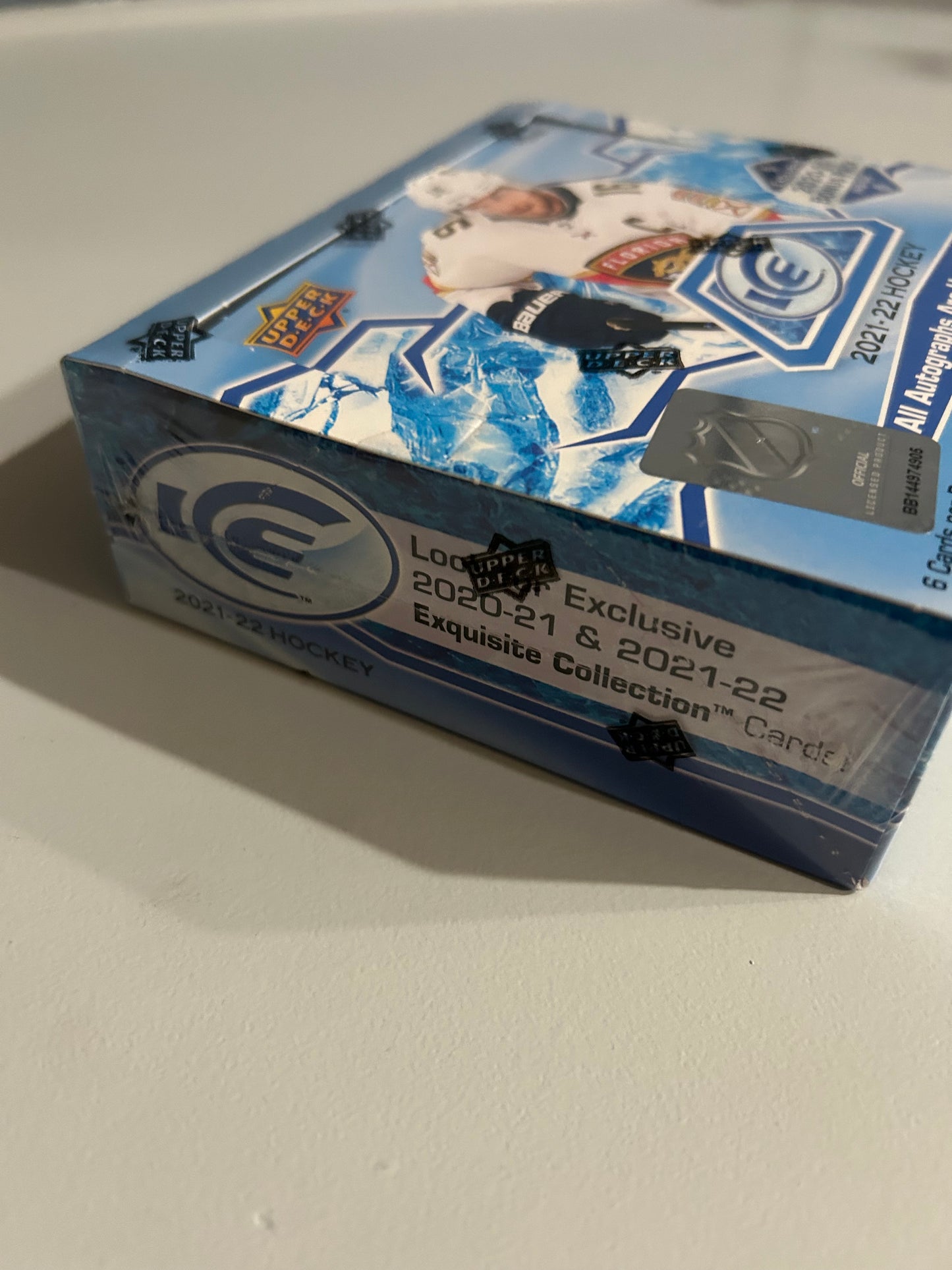 2021/22 Upper Deck Ice Hockey Hobby Box
