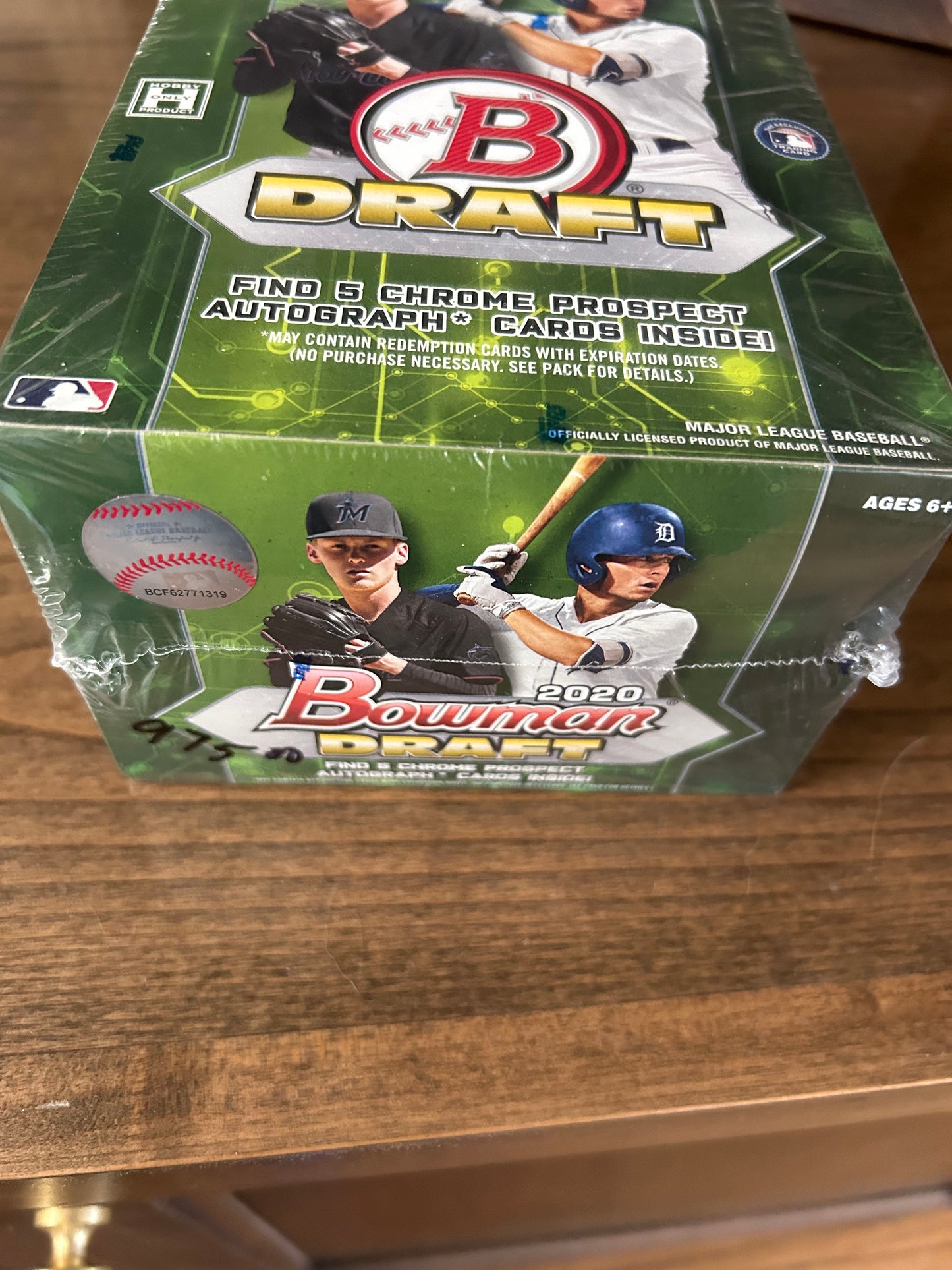 2020 BOWMAN DRAFT SUPER JUMBO HOBBY BOX
