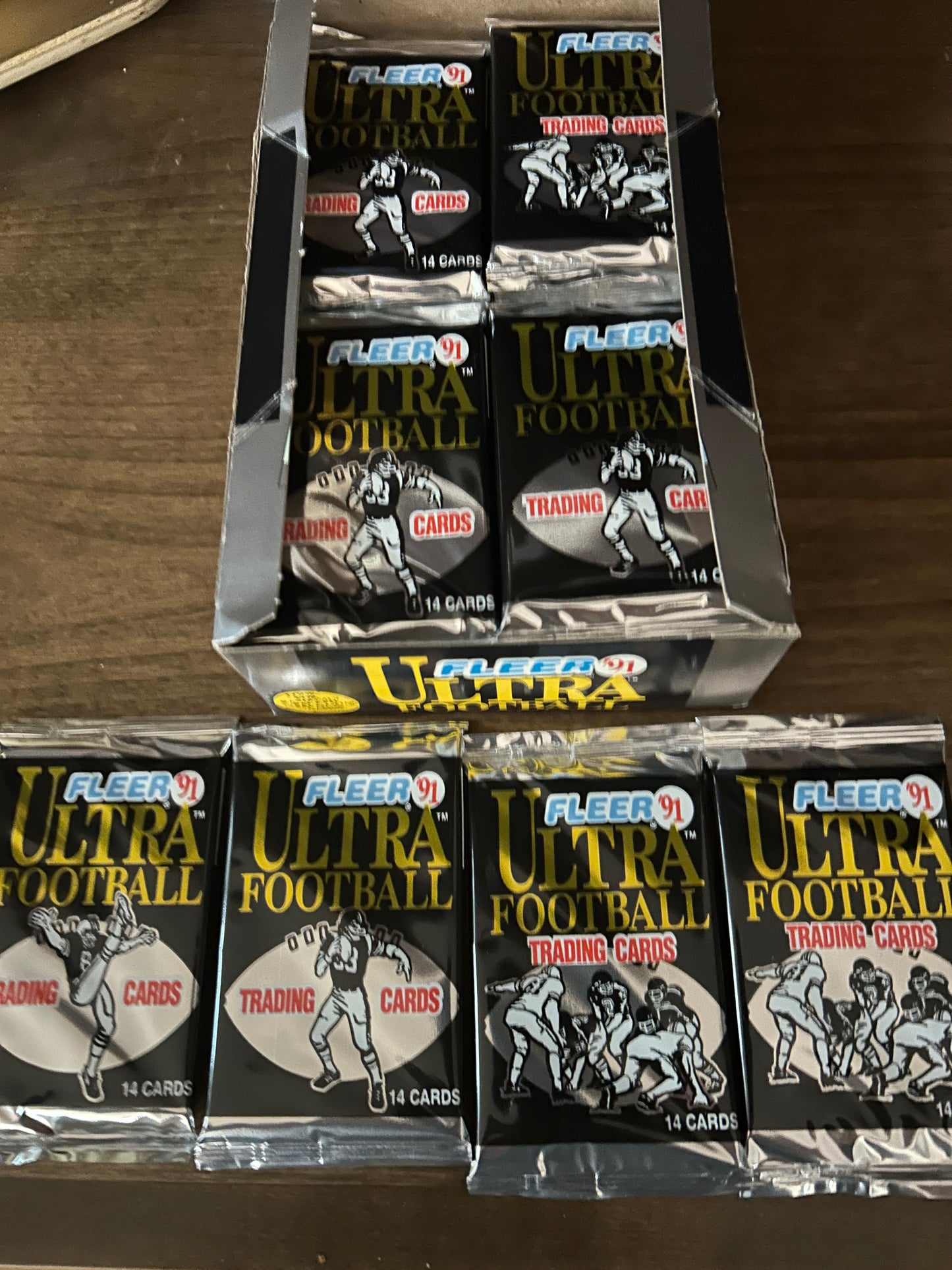 1991 Fleer Ultra Hobby Football 4 Card Lot Brett Favre Rookie RC