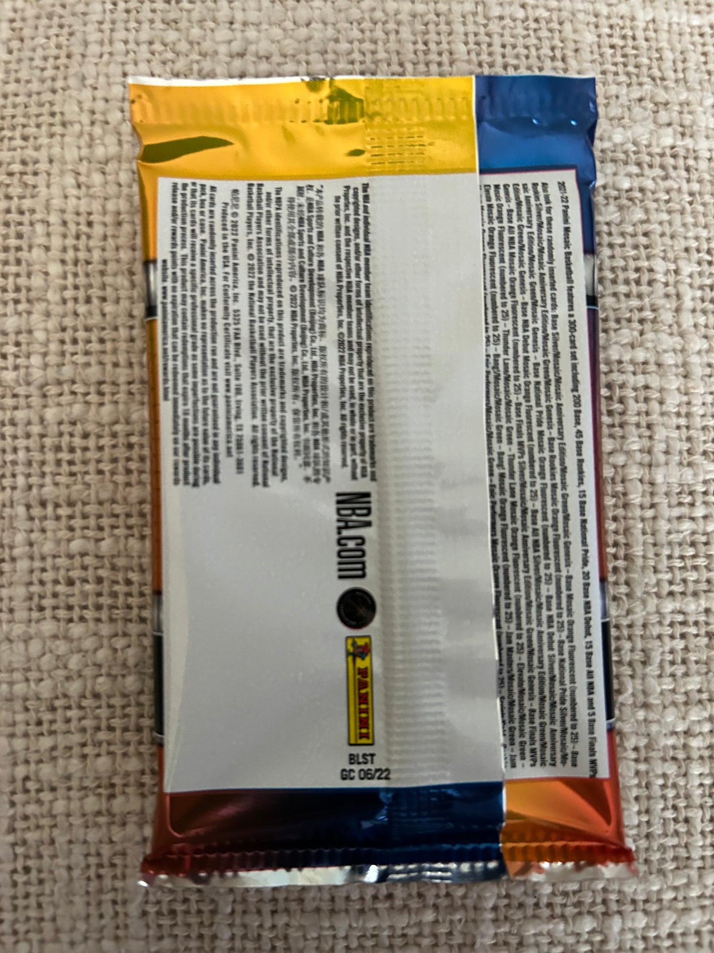 2021/22 Panini Mosaic Basketball Blaster Pack. ( 1 Pack Lot).