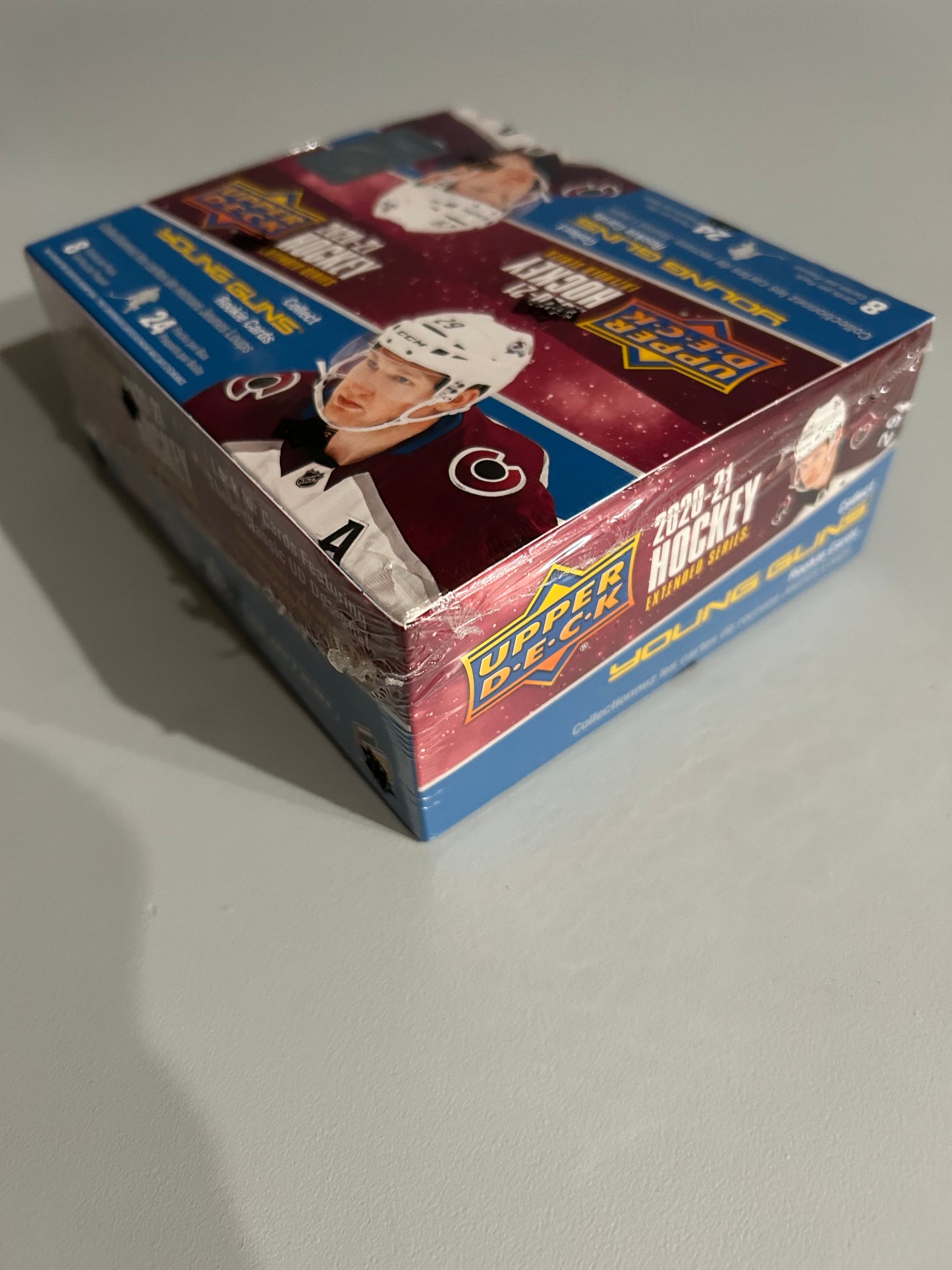2020/21 Upper Deck Extended Series Hockey Hobby Box