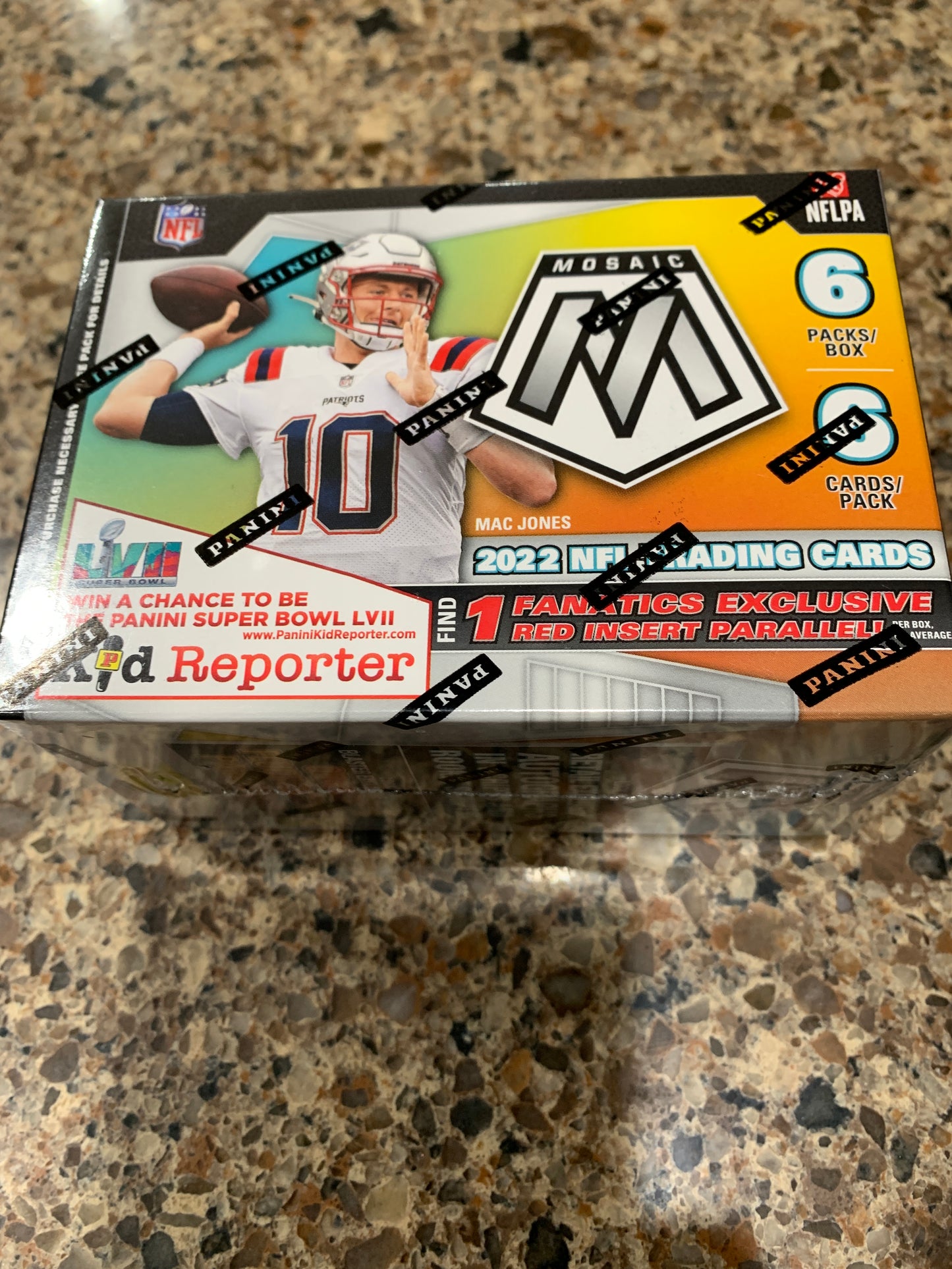 2022 Panini Mosaic Football 6-Pack Hobby Blaster Box (Red Inserts!) (Fanatics)