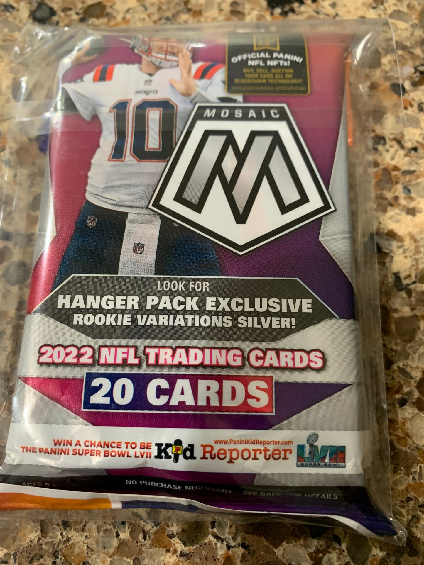 2022 Panini Mosaic Football Hanger Pack