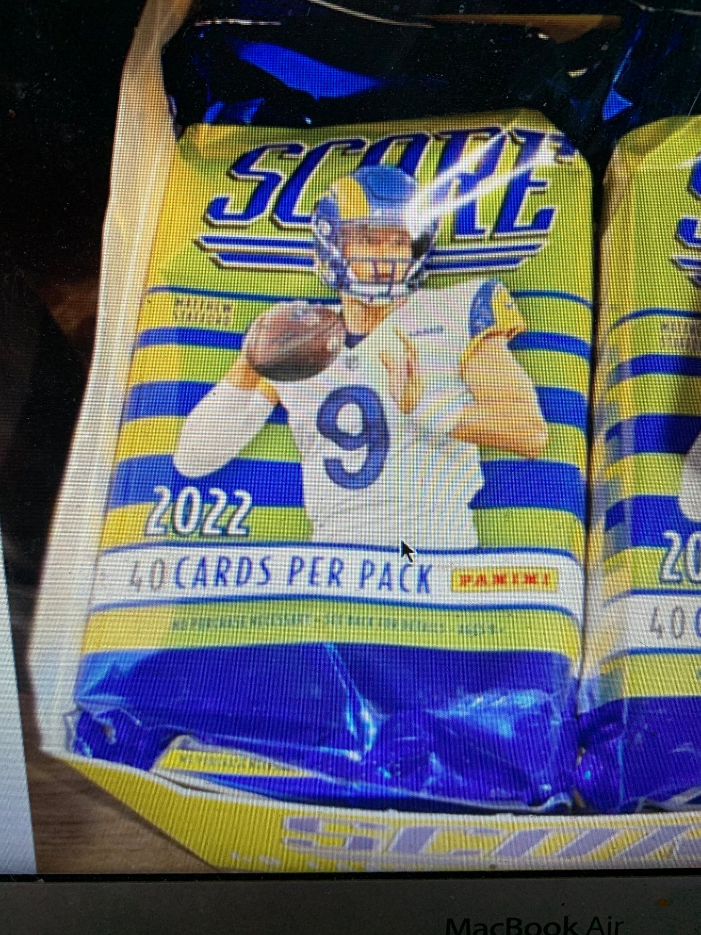 2022 Panini Score Football Hobby Single Pack.