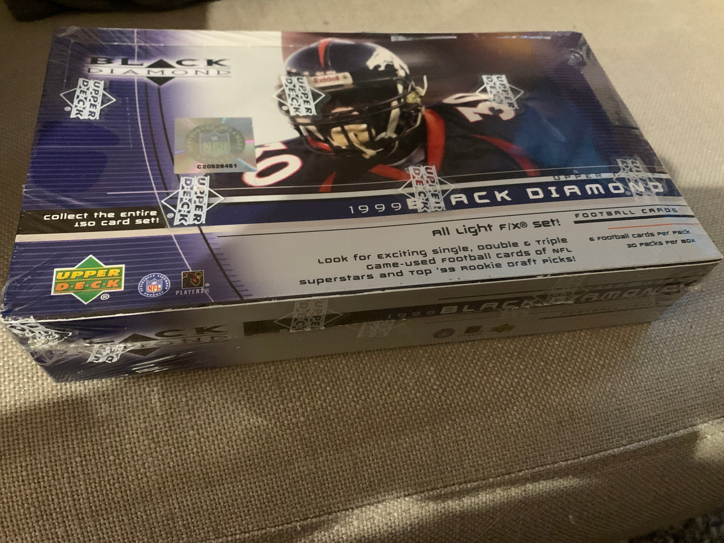 1999 Upper Deck Black Diamond Football Sealed Single Pack Champ Bailey Donovan McNabb, Daunte Culpepper RC? Payton