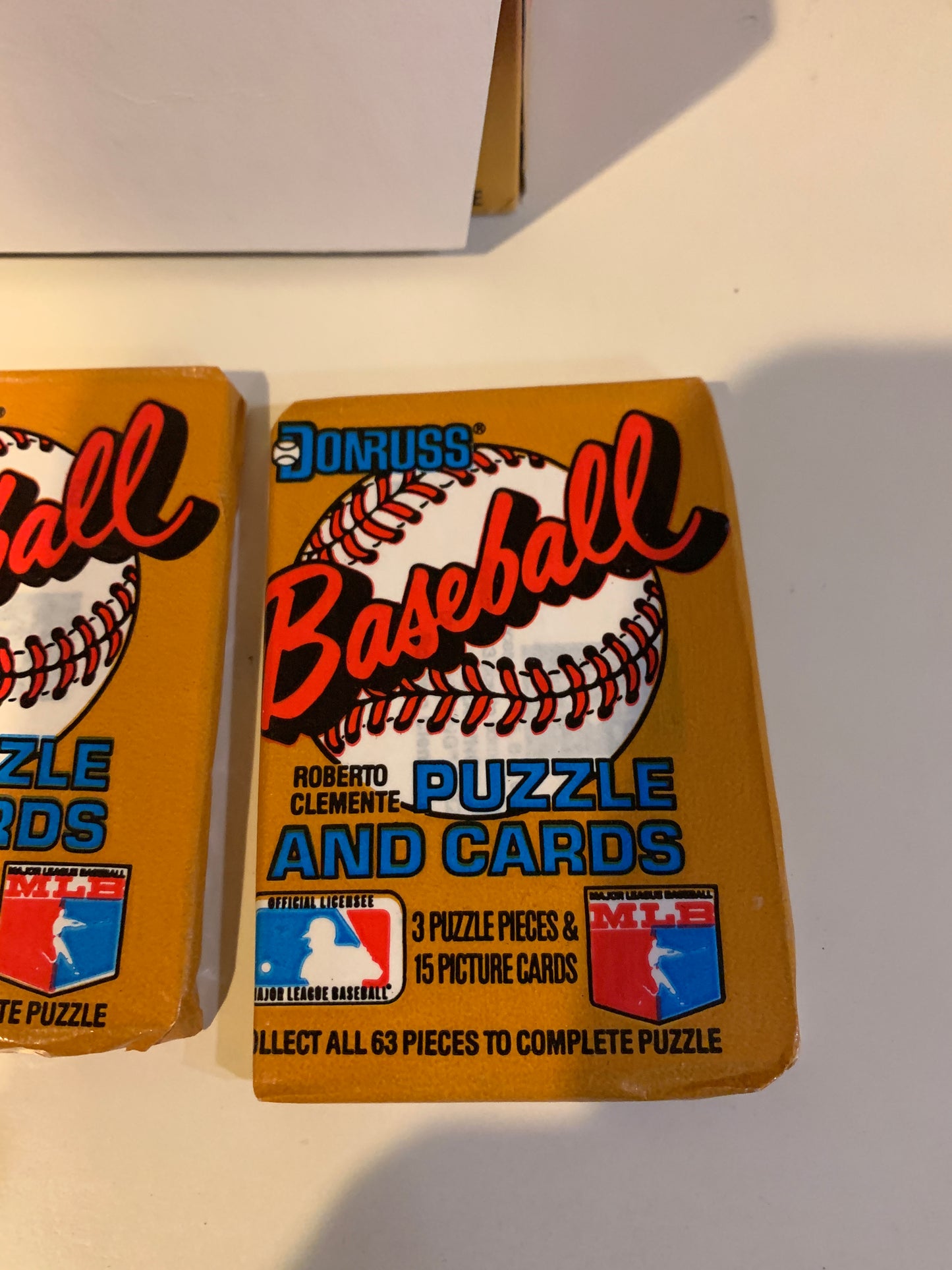 1987 Donruss Single Pack from a fresh opened box Look for RC Maddux,Bonds,Larkin, Bo Jackson