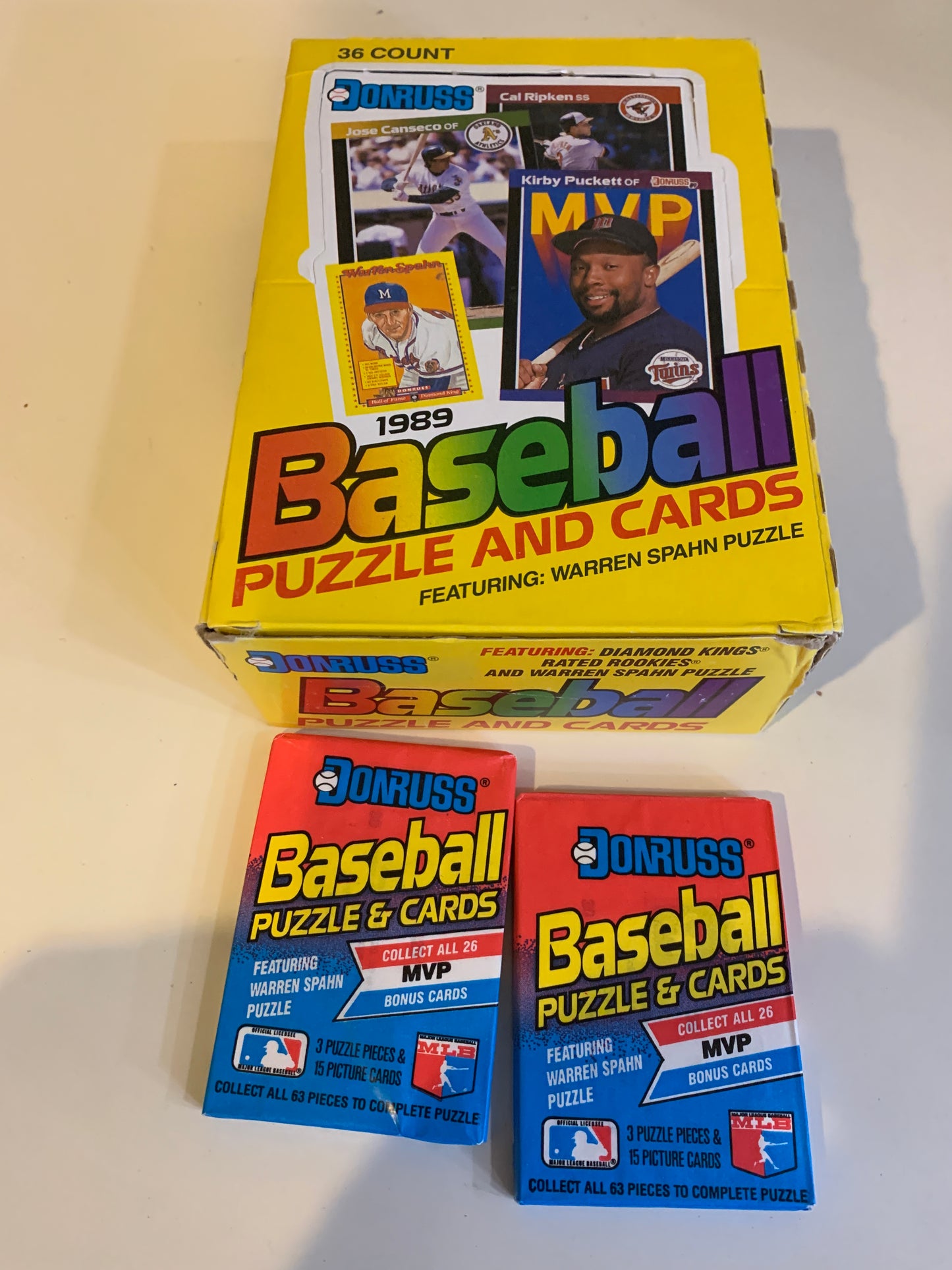 1989 Donruss Vintage Single Pack from a freshly opened box. look for RC Griffey JR,Randy Johnson,Biggio,Curt Schilling
