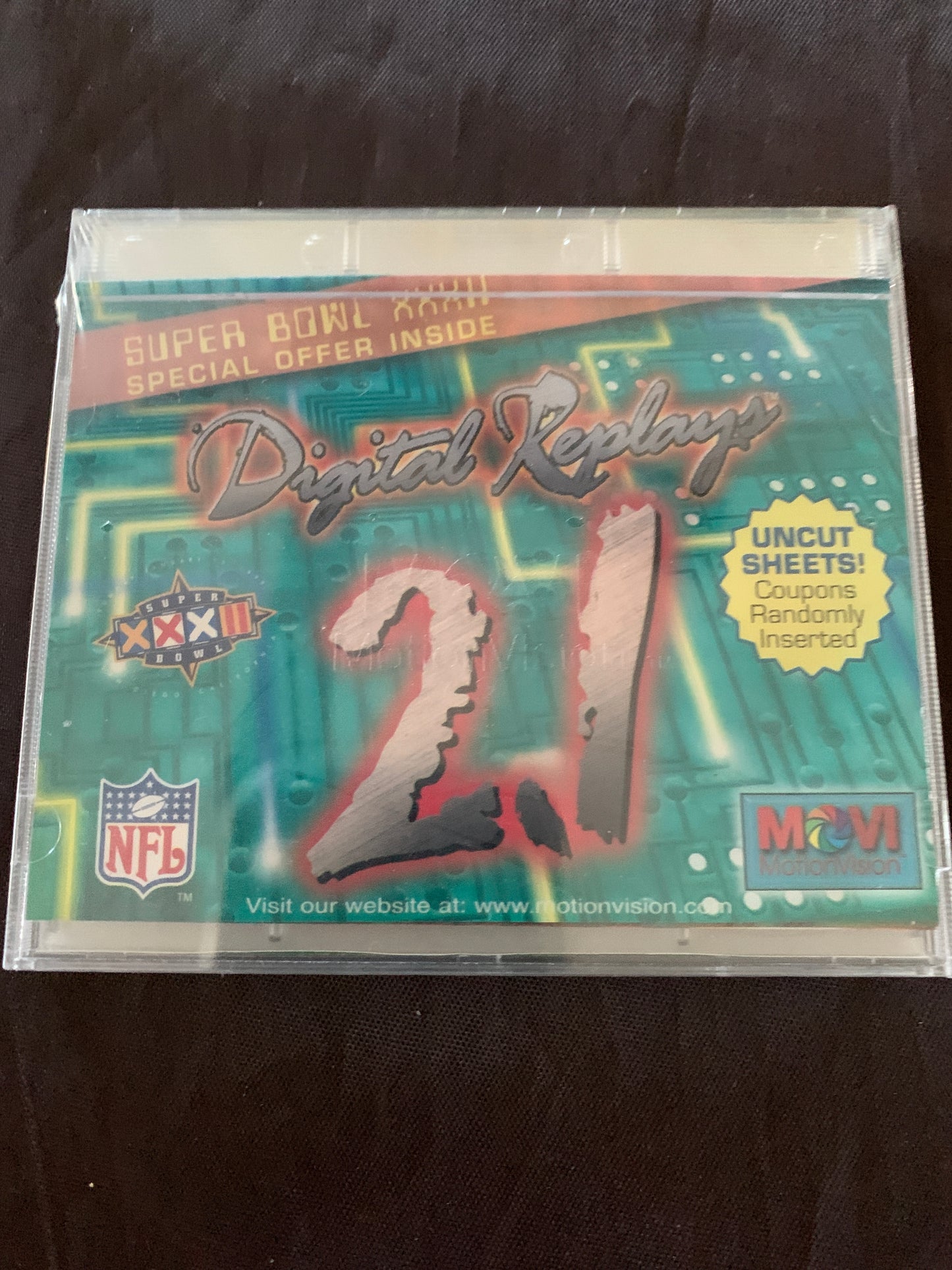 1997 Motion Vision Commemorative NFL Super Bowl XXXII Digital Replays 2.1 Sealed