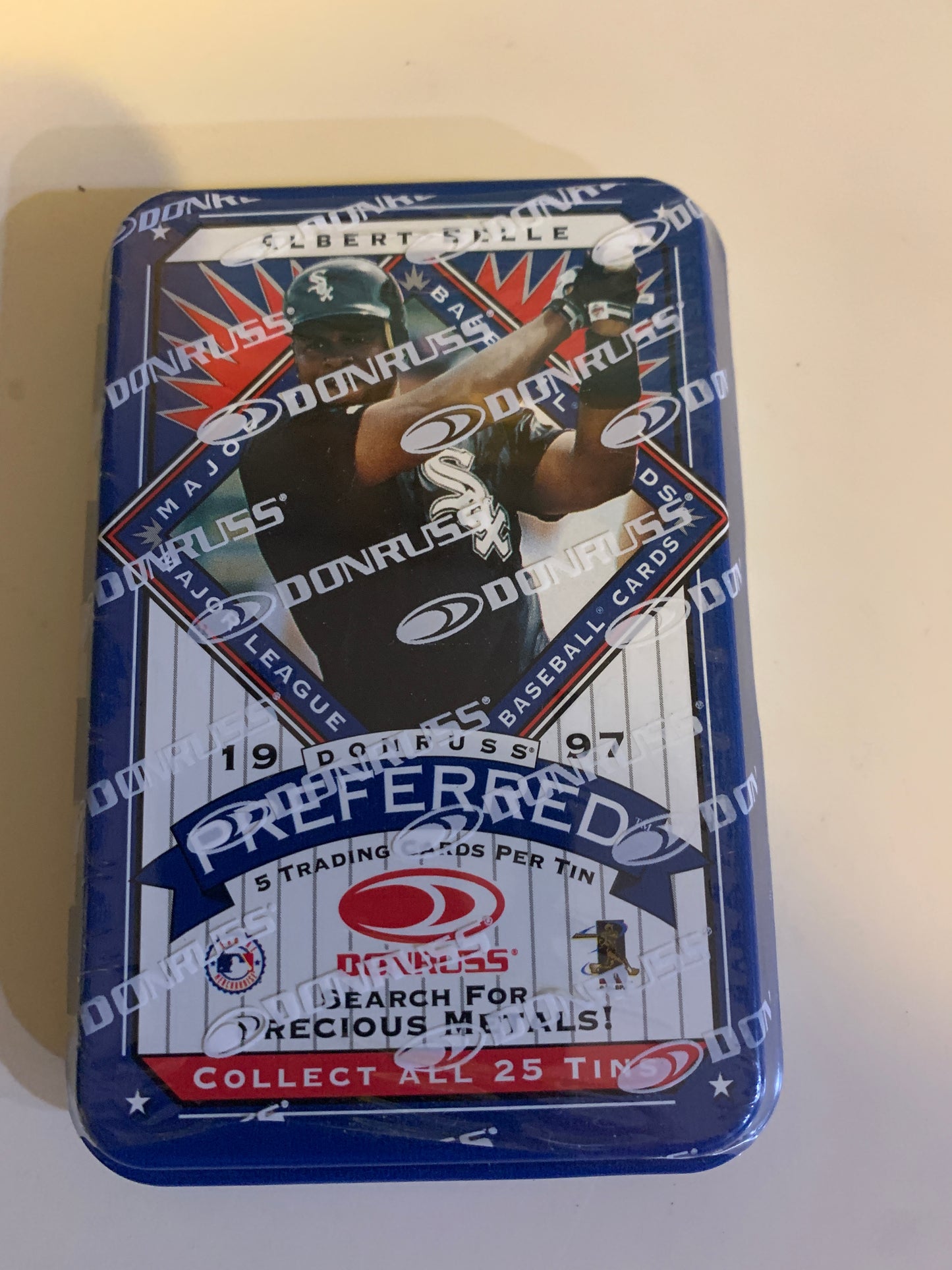 1997 Donruss Preferred Albert Belle -Donruss Tin. Original sealed Tin Rare Finds