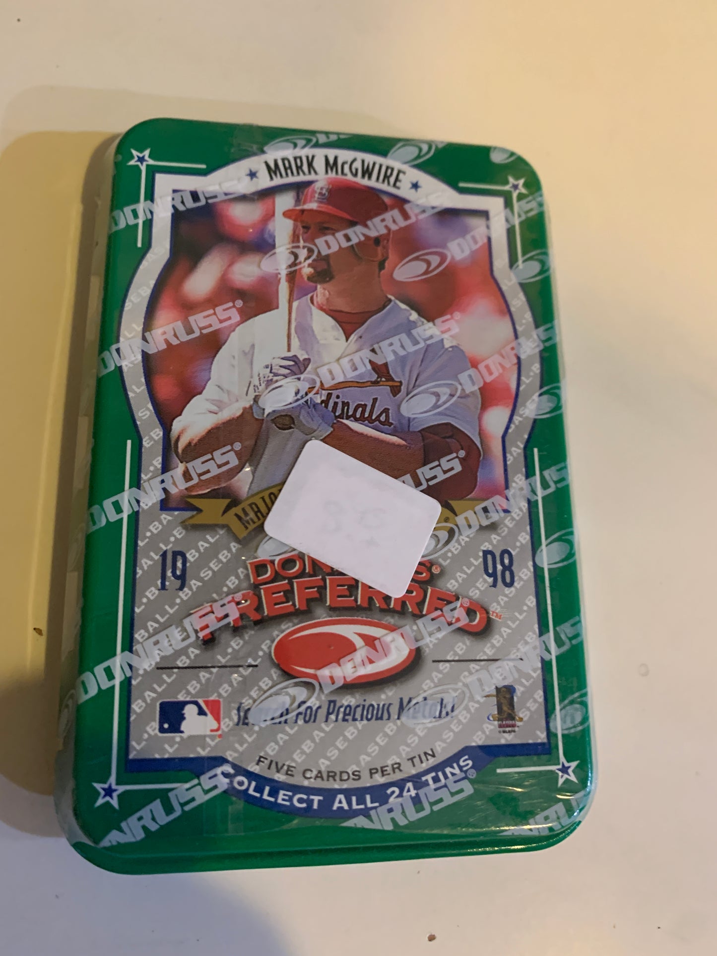 1998 Donruss Preferred Mark Mcgwire -Donruss Tin. Original sealed Tin Rare Finds