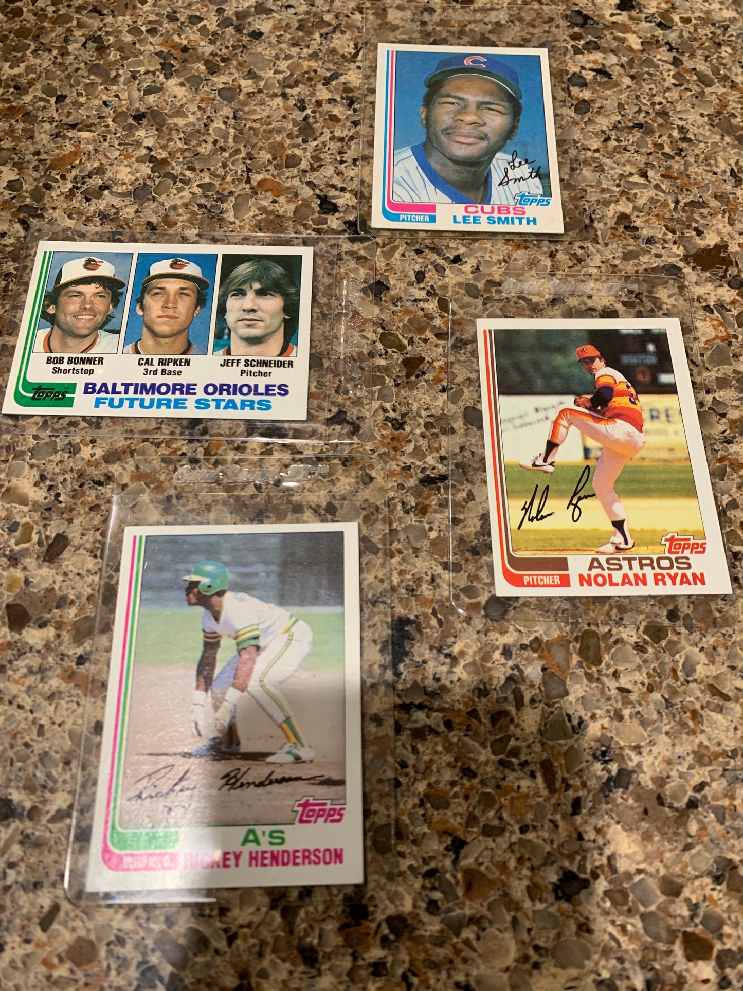1982 Topps Baseball- Complete Set (1-792) Cal Ripken RC ! Hand Collated Nice Set