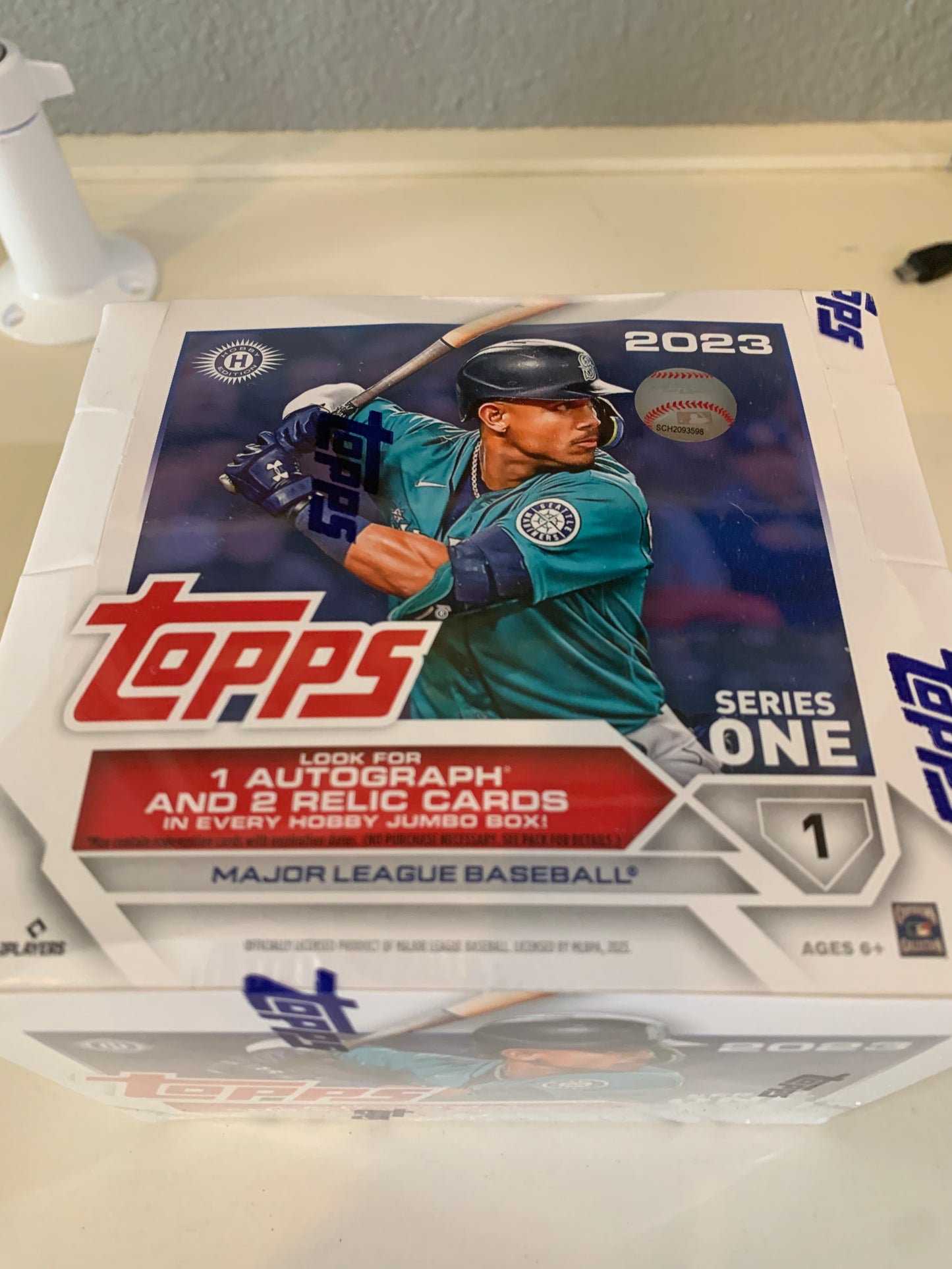 2023 Topps Series 1 Jumbo Baseball Hobby Box