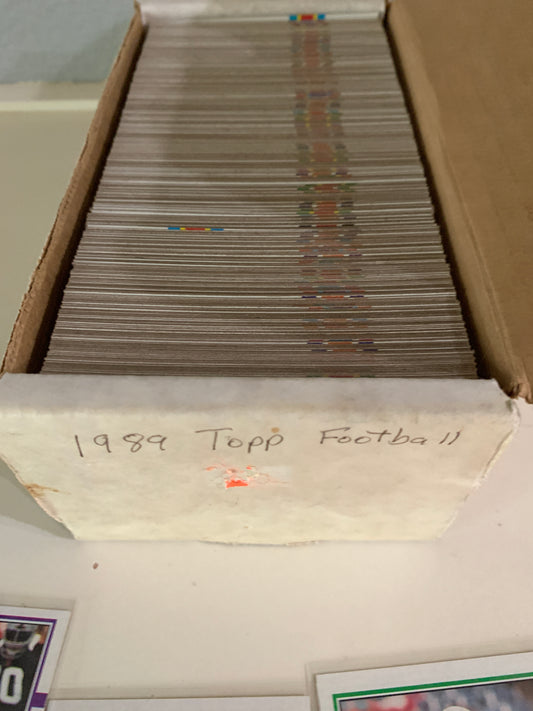 1989 Topps Football Mint Complete Set Look for Rookies Tim Brown, John Taylor
