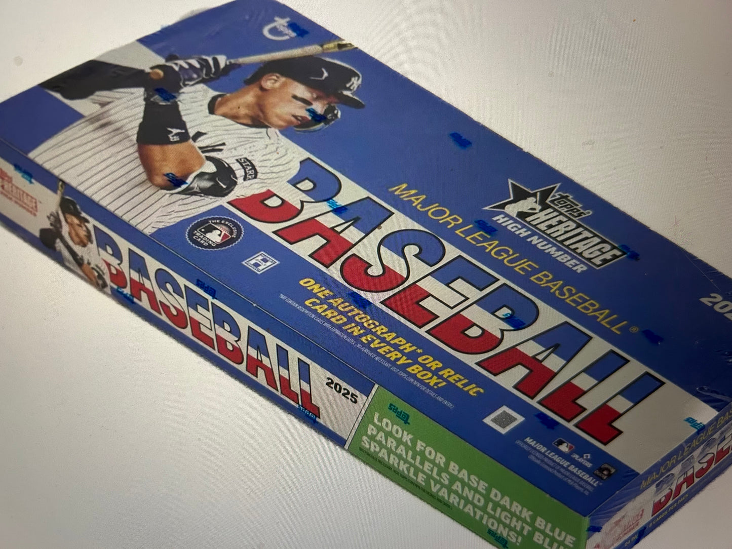 2025 Topps Heritage High Number Baseball Hobby Box