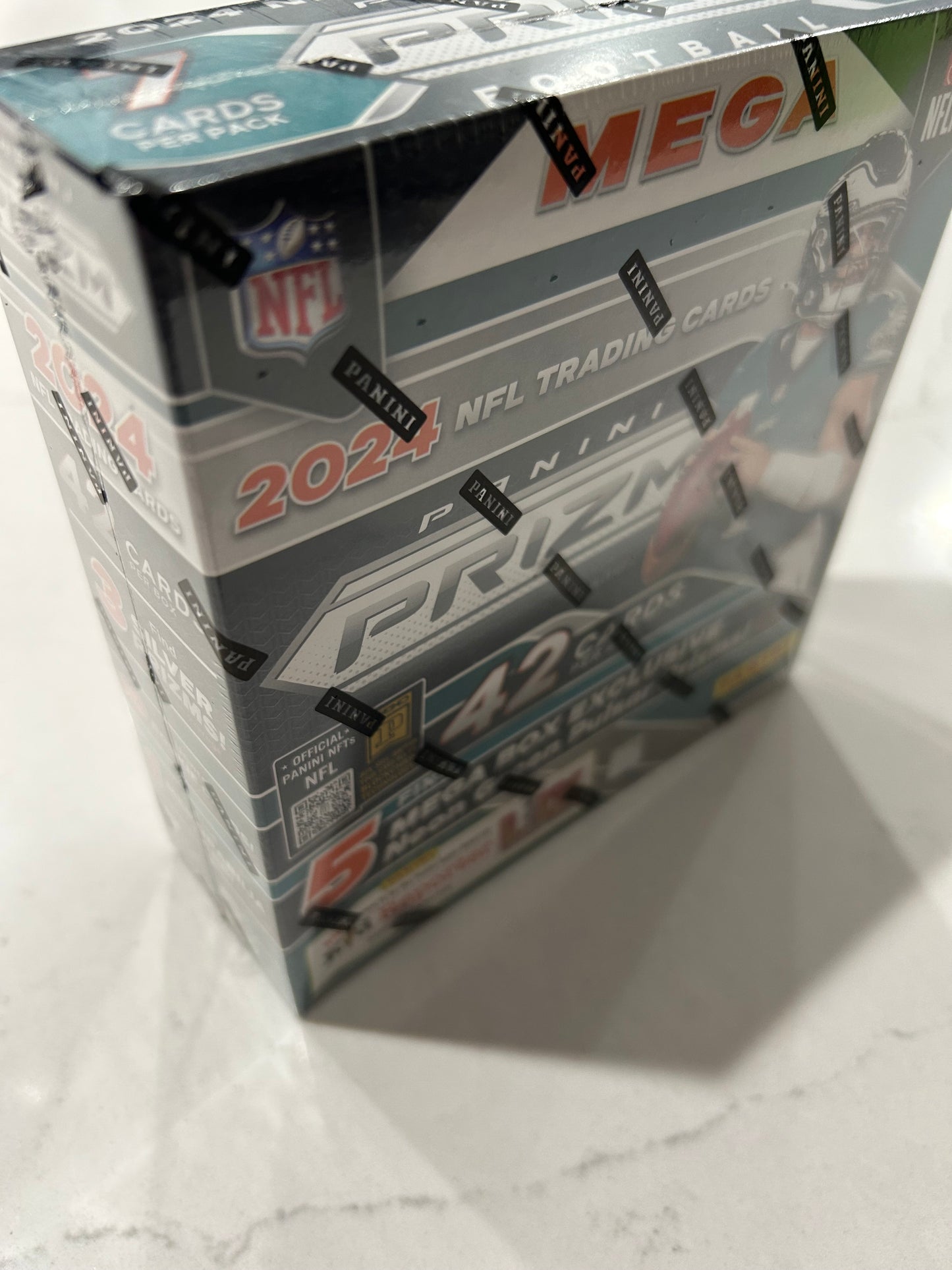 2024 Panini Prizm Football Mega Box (Neon Green Pulsar)