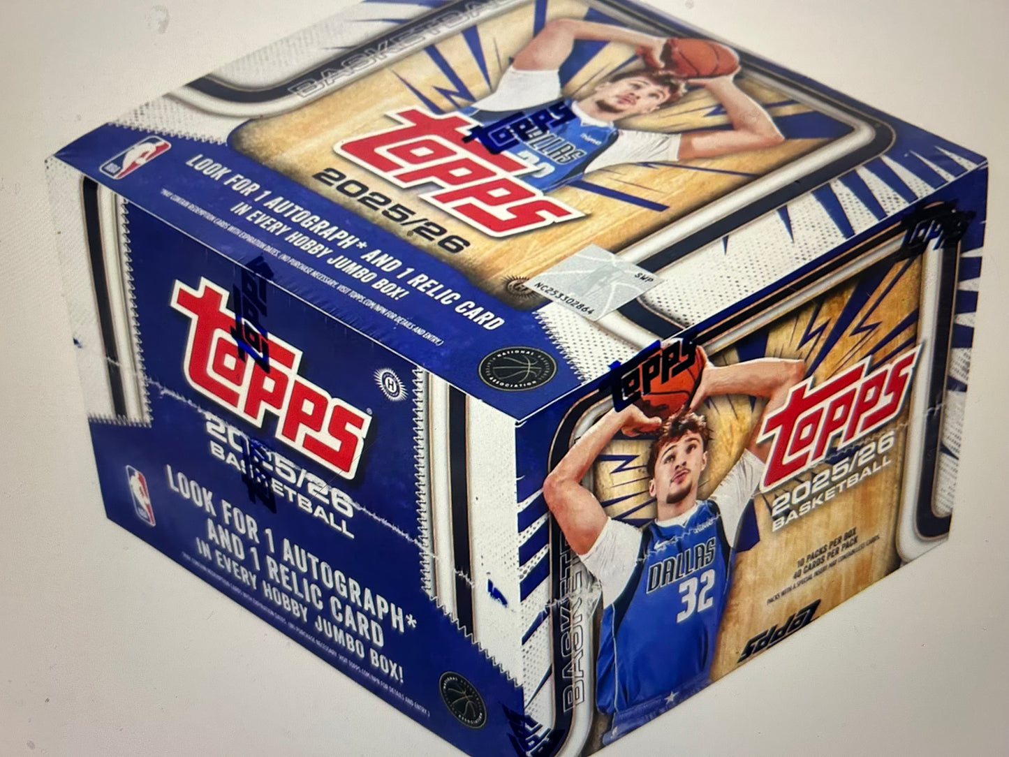 2025/26 Topps Basketball Hobby Jumbo Box
