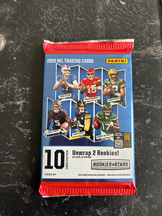 2022 Panini Rookies & Stars Football Retail Pack
