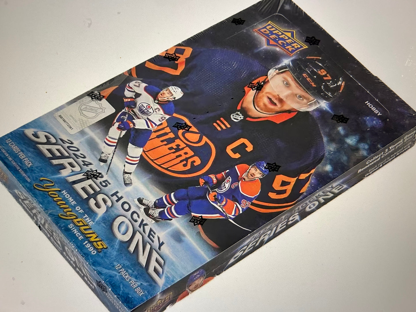 2024/25 Upper Deck Series 1 Hockey Hobby Box
