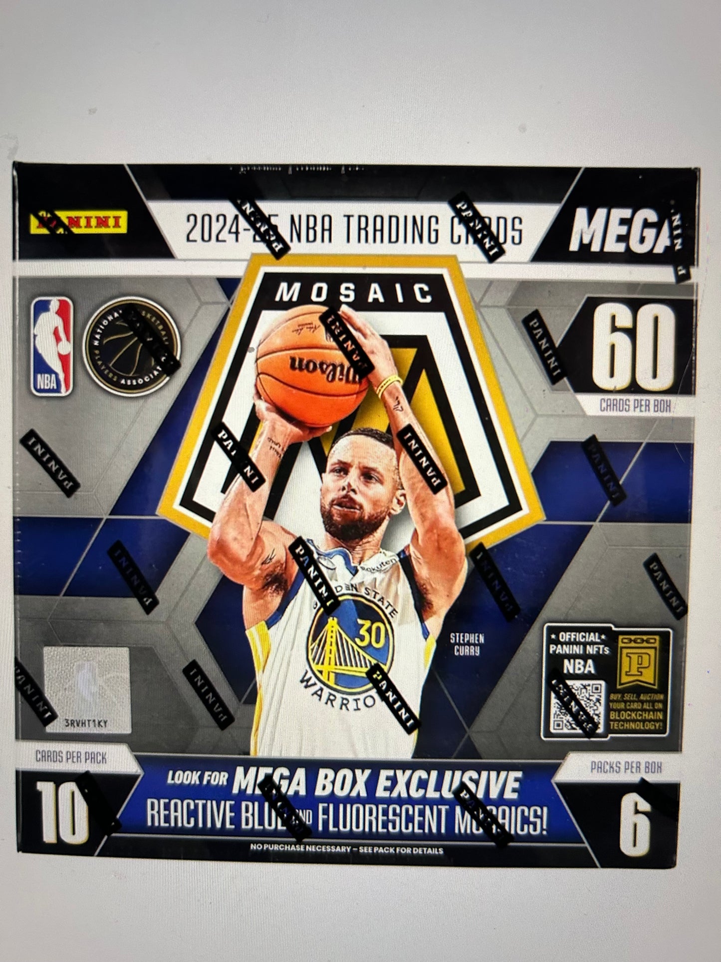 2024/25 Panini Mosaic Basketball Mega Box (Reactive Blue!)