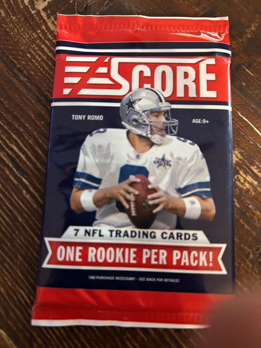 2011 Score Football Hobby Pack. ( 1 Pack Lot)