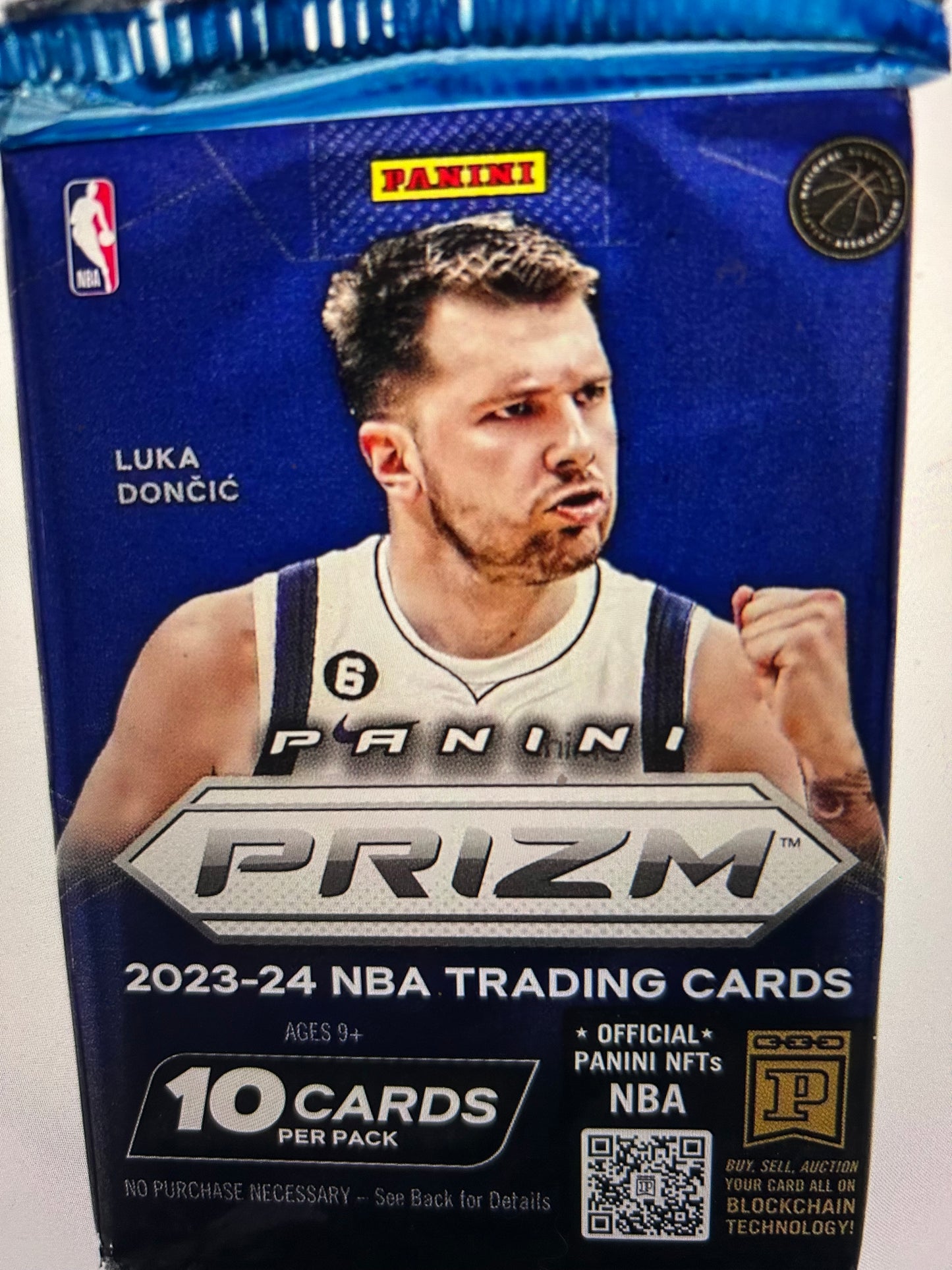 2023/24 Panini Prizm Basketball Mega Pack. (Red Ice Prizms) ( 1 Pack Lot).