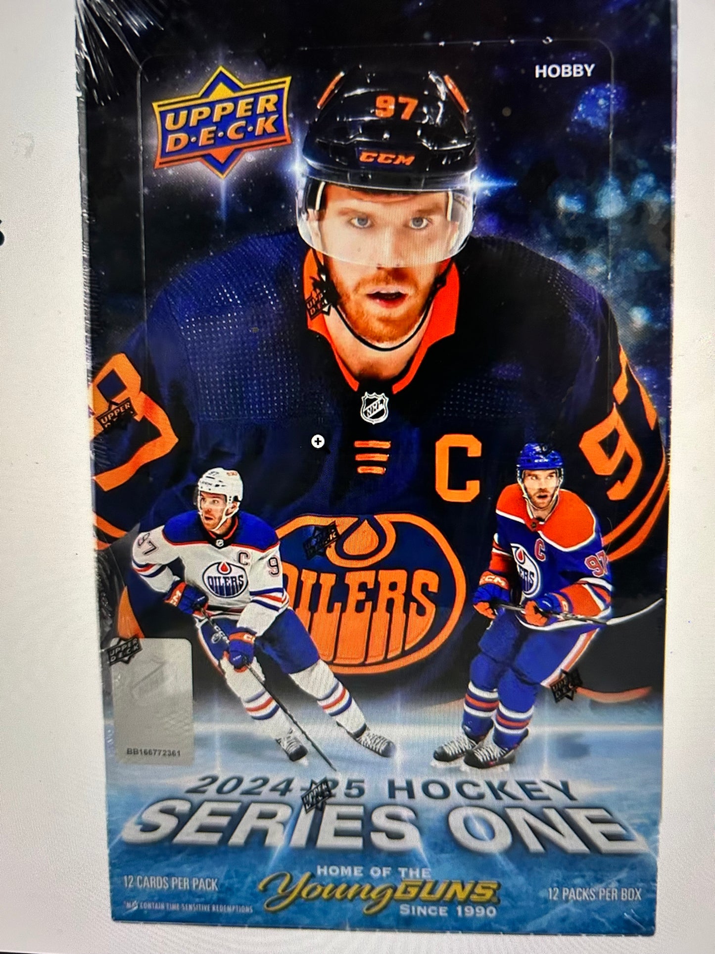 2024/25 Upper Deck Series 1 Hockey Hobby Box