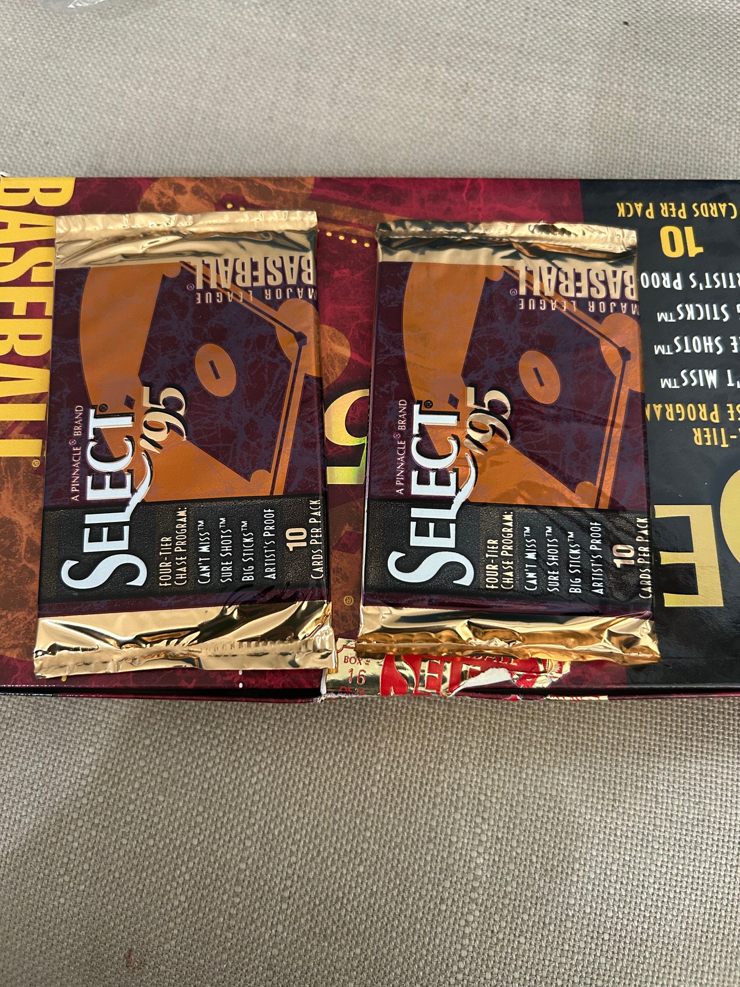1995 Pinnacle Select Baseball Hobby Pack. ( 2 Pack Lot).