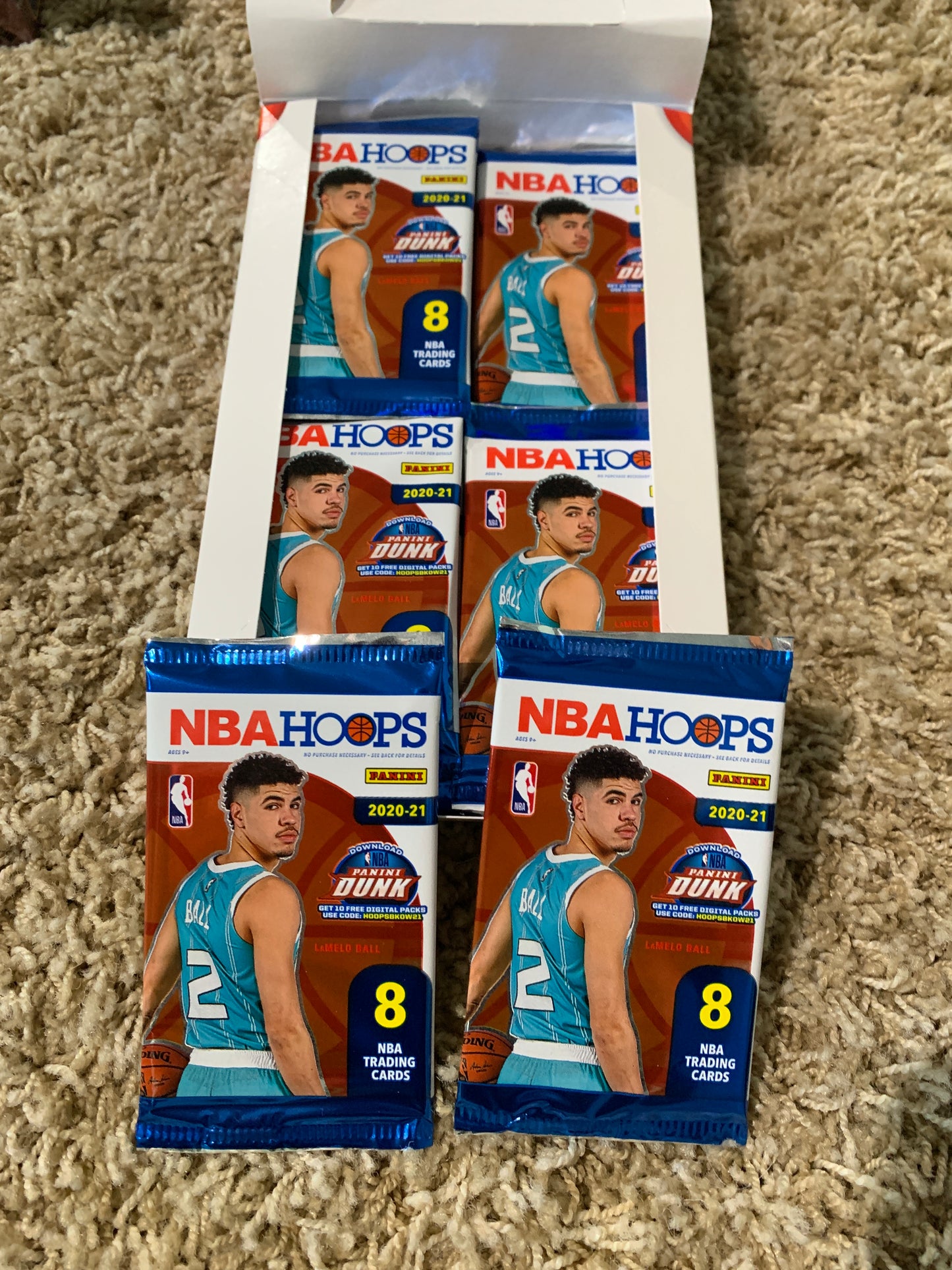 2020-21 Panini Basketball Hoops Single Pack. possible auto pull? 2 per box on avg. LeMelo Ball Rookie 1 insert or parallel per pack