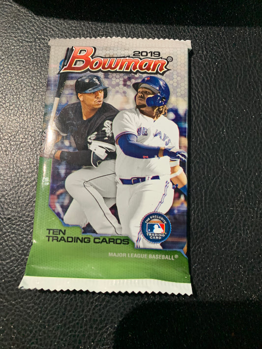 2017 Bowman Chrome Baseball Single Pack for sale great year for Rookies Bregman, Cody Bellinger, Aaron Judge, Morcado,