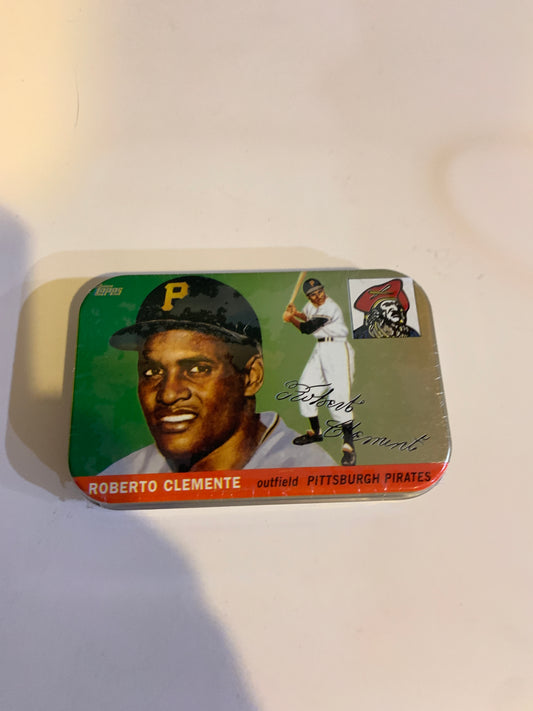 1998 Topps Roberto Clemente Commemorative 1955 Tin Sealed With Cards