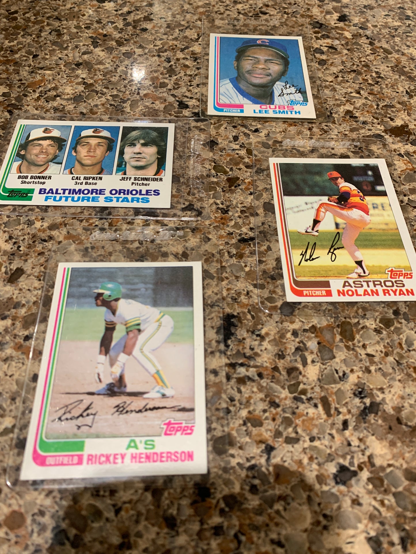 1982 Topps Baseball- Complete Set (1-792) Cal Ripken RC ! Hand Collated Nice Set
